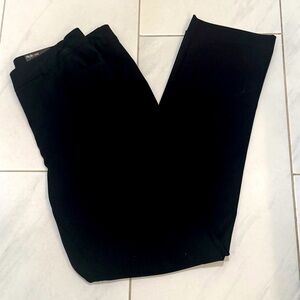 NWT Style & Co Black Slim Leg Pants Size 10